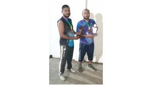 স্বাধীনতার সুবর্ণজয়ন্তী ও মুজিব জন্মশতবর্ষ উপলক্ষে ব্যাডমিন্টন প্রতিযোগিতায় চ্যাম্পিয়ন স্বাধীনতা ব্যাডমিন্টন গ্রুপ 