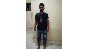 মাদক মামলায় অভিযুক্তকে গ্রেপ্তার করল র‌্যাব পুলিশের কাছে হস্তান্তর