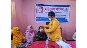 চাঁপাইনবাবগঞ্জে ডা. রাব্বানীর আয়োজনে ফ্রি মেডিকেল ক্যাম্প