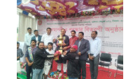 বঙ্গবন্ধু অনূর্ধ্ব-১৭ ফুটবল টুর্নামেন্টে পাবনাকে হারিয়ে বিভাগীয় চ্যাম্পিয়ন চাঁপাইনবাবগঞ্জ