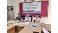 চাঁপাইনবাবগঞ্জে পৌর মেয়রের লোকজনের বিরুদ্ধে  সাংবাদিক সম্মেলন
