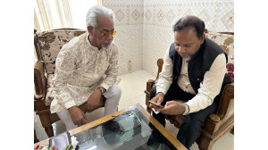 ভারতীয় সহকারী হাইকমিশনার মনোজ কুমারের সাথে এরফান আলীর সৌজন্যে সাক্ষাৎ