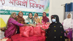 পবিত্র মাহে রমজান উপলক্ষে ওয়েল ফেয়ার ক্লাবের  খাদ্য সামগ্রী বিতরণ