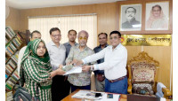 ক্যান্সার আক্রান্ত শিশু সামিয়া ও শরিফুলকে ২ লক্ষ ৯০ হাজার টাকা দিল এরফান আলী ফাউন্ডেশন