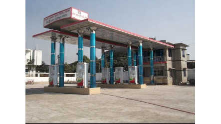 চাঁপাইনবাবগঞ্জে অ্যাপসের মাধ্যমে ফিলিং স্টেশনগুলোতে বিক্রি হবে তেল