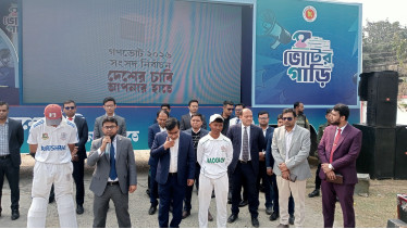 জনসচেতনতা বাড়াতে চাঁপাইনবাবগঞ্জে পৌঁছেছে ভ্রাম্যমাণ ভোটের গাড়ি