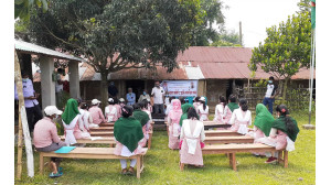 বাবুডাইং আদিবাসী আলোর পাঠশালায় শোক দিবস পালন 