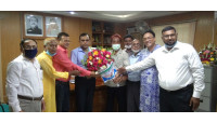 বিদায়ী জেলা প্রশাসক এ জেড এম নুরুল হককে চেম্বার, এরফান গ্রুপ ও চাল কল মালিক গ্রুপের সংবর্ধনা 