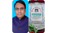 চিকিৎসা সেবায় বিশেষ অবদান রাখায় শহীদ আসাদ অ্যাওয়ার্ড পেলেন ডা. গোলাম রাব্বানী