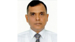 শিক্ষার্থীদের বিজ্ঞানমনস্ক করে গড়ে তোলার দায়িত্ব আপনাদেরই : জেলা প্রশাসক এ জেড এম নুরুল হক