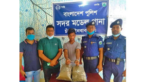 ৩ কেজি গাঁজাসহ শীর্ষ ব্যবসায়ী লালচানকে গ্রেপ্তার করেছে সদর ফাঁড়ি পুলিশ 