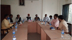  করোনা রোগীর চিকিৎসা সেবা বাড়াতে বিএমএ ও জেলা আওয়ামী লীগ নেতৃবৃন্দের মতবিনিময়  