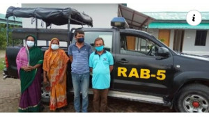  চাঁপাইনবাবগঞ্জে  আওয়ামী লীগ নেতা শাজাহান আক্তার ডালু সহ ৪জন ফেনসিডিলসহ আটক