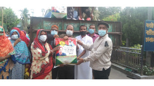 ইমারত নির্মাণ শ্রমিক ও  কর্মহীন কর্মচারীদের মাঝে এরফান গ্রুপের খাদ্য সামগ্রী বিতরণ