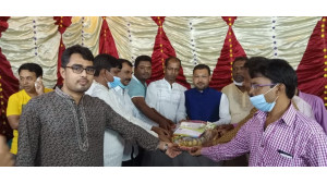  পৌর এলাকার বিভিন্ন পূজা মণ্ডপ পরিদর্শন করলেন  মেয়র প্রার্থী আলহাজ্ব মোখলেসুর রহমান